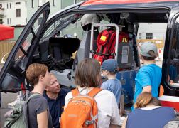 Besuchermagnet Jena Feierte Seine Feuerwehr Und Rettungskraefte 24